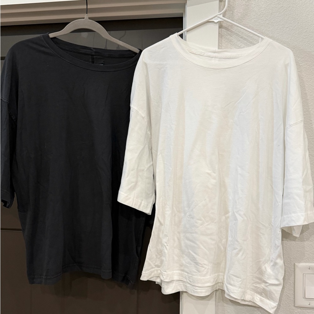We The Free FP Black and White T-Shirt Set - Size L